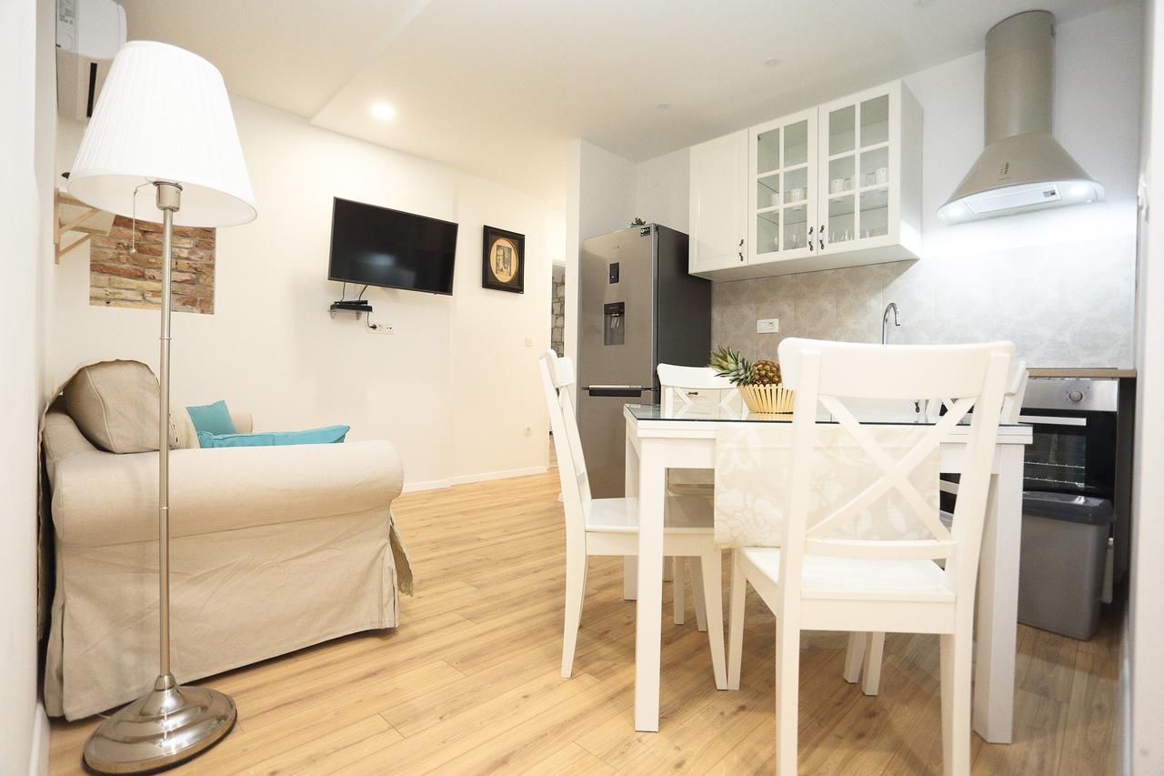 Split Old Town Suites 2 ภายนอก รูปภาพ